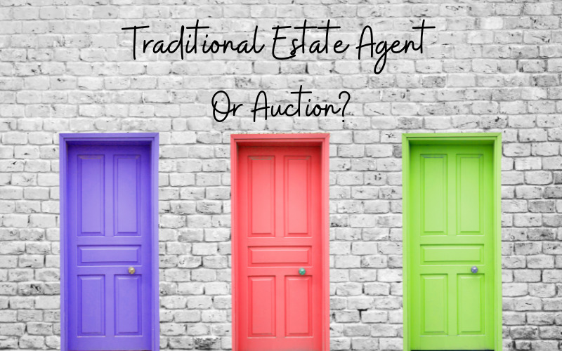 Selling a House at Auction vs Estate Agent: What Are The Pros and Cons?