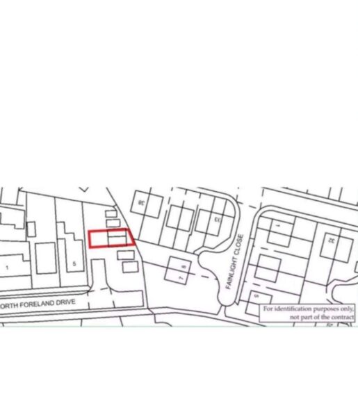 Garages at North Foreland Drive, Skegness, Lincolnshire, PE25 1QT