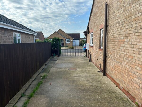 Bramley Walk, Skegness, Lincolnshire, PE25 1DU