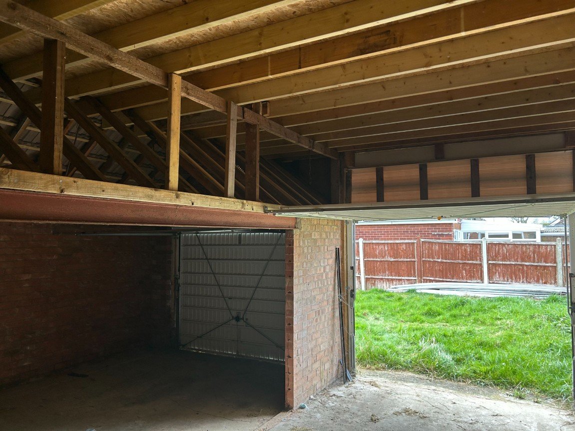 Garages at North Foreland Drive, Skegness, Lincolnshire, PE25 1QT