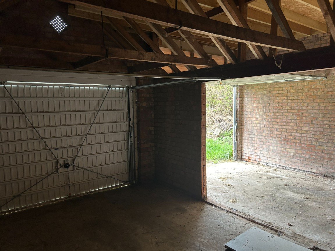Garages at North Foreland Drive, Skegness, Lincolnshire, PE25 1QT