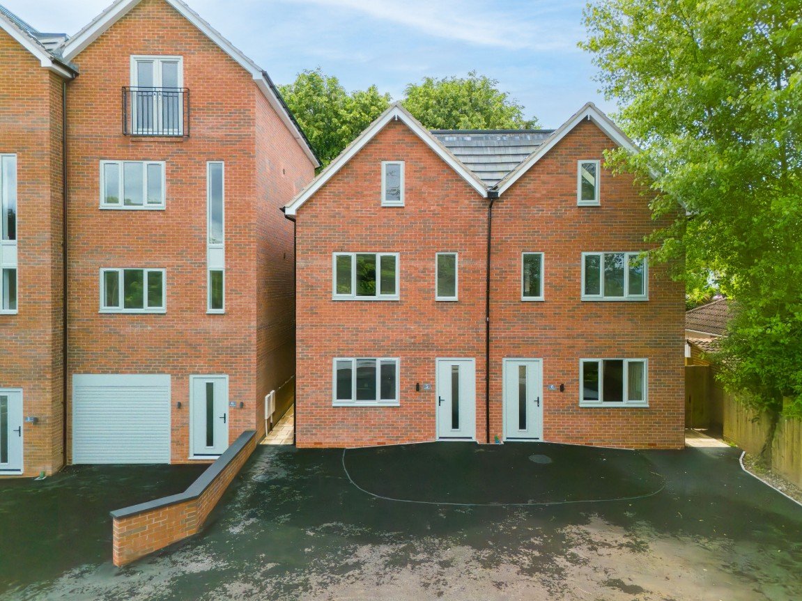 Beeches Rise, Mapperley Rise, Nottingham, NG3 5GH