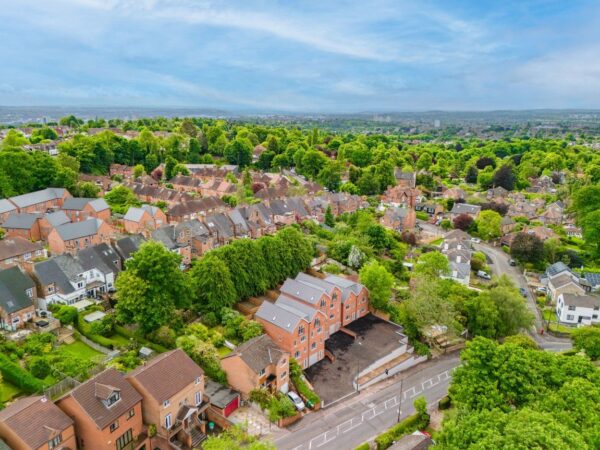 Beeches Rise, Mapperley Rise, Nottingham, NG3 5GH