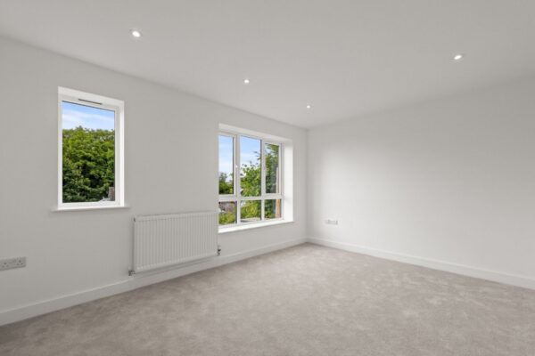Beeches Rise, Mapperley Rise, Nottingham, NG3 5GH