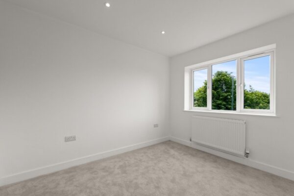 Beeches Rise, Mapperley Rise, Nottingham, NG3 5GH