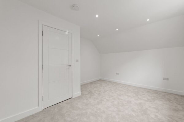 Beeches Rise, Mapperley Rise, Nottingham, NG3 5GH