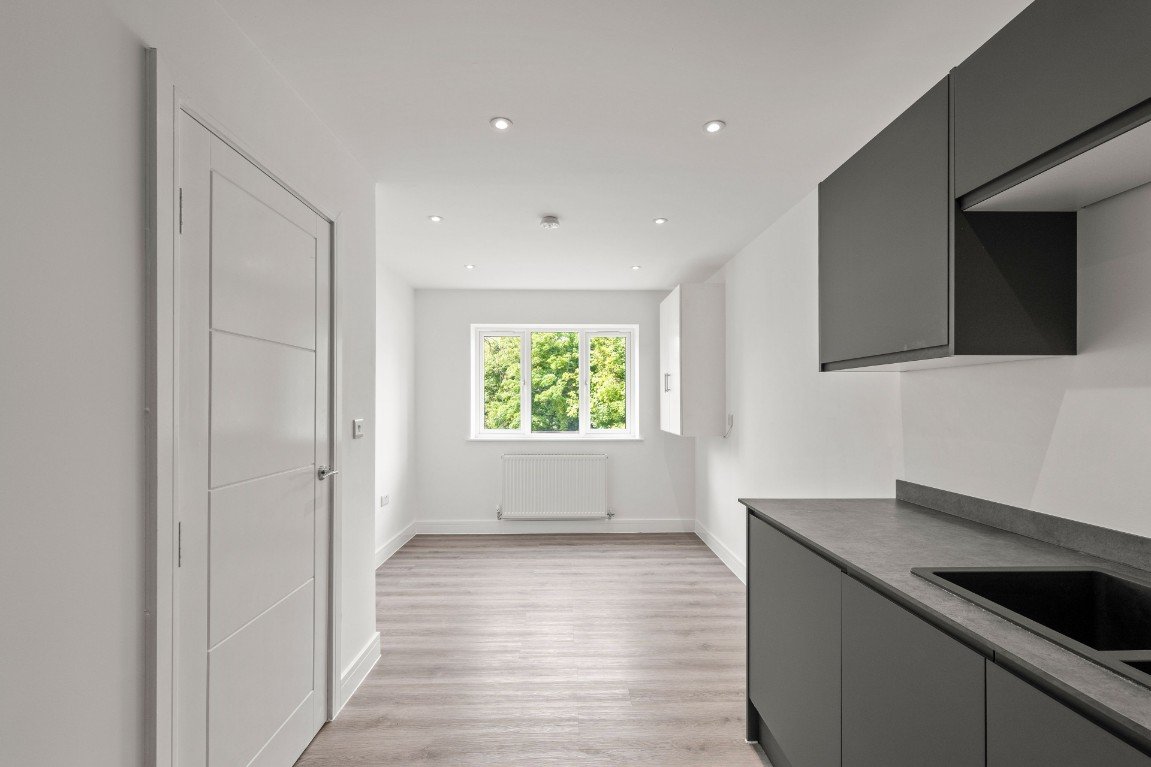 Beeches Rise, Mapperley Rise, Nottingham, NG3 5GH