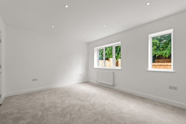 Beeches Rise, Mapperley Rise, Nottingham, NG3 5GH