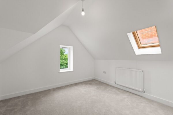 Beeches Rise, Mapperley Rise, Nottingham, NG3 5GH
