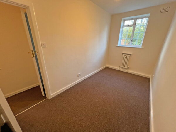 Stoneygate Court, 298 London Road, Leicester, LE2 2AH