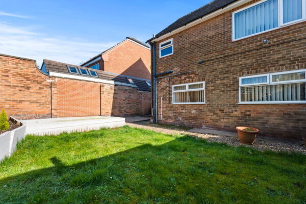 Seagrave Road, Nottingham, NG8 6NF