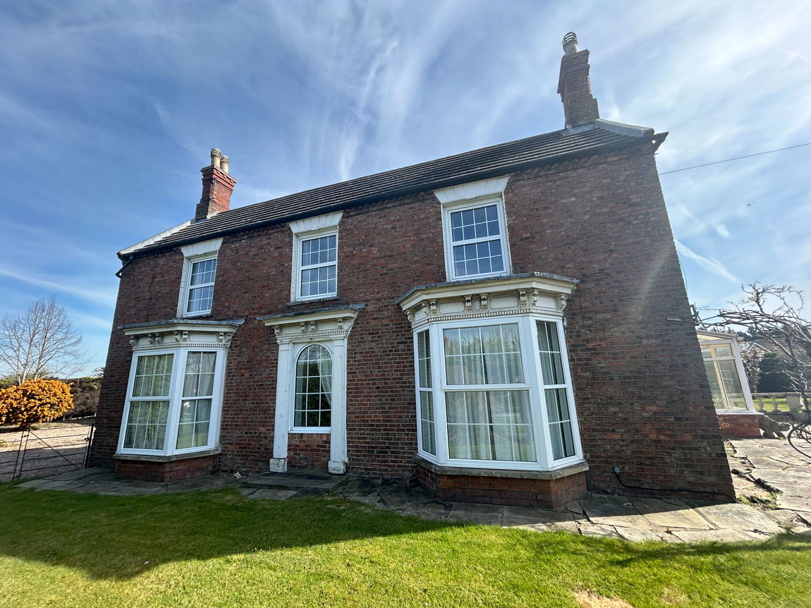 South Grange, Main Road, Utterby, Louth, Lincolnshire, LN11 0TQ