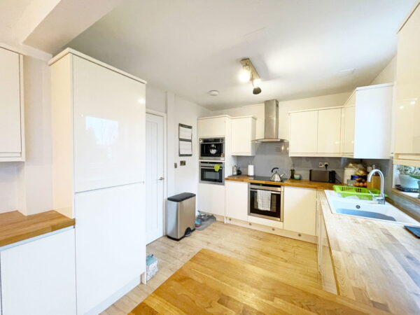 Welland Avenue, Gartree, Market Harborough, Leicestershire, LE16 7RW