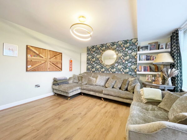 Welland Avenue, Gartree, Market Harborough, Leicestershire, LE16 7RW