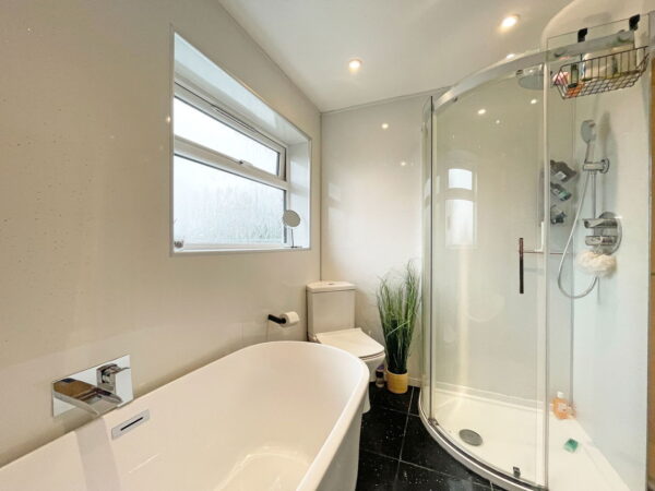 Welland Avenue, Gartree, Market Harborough, Leicestershire, LE16 7RW