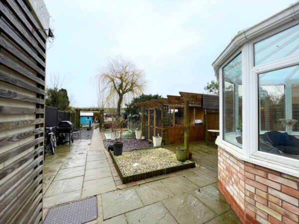 Welland Avenue, Gartree, Market Harborough, Leicestershire, LE16 7RW