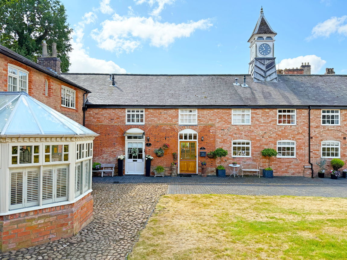 The Tack Room, West Langton Hall, West Langton Road, West Langton, Market Harborough, Leicestershire, LE16 7TY