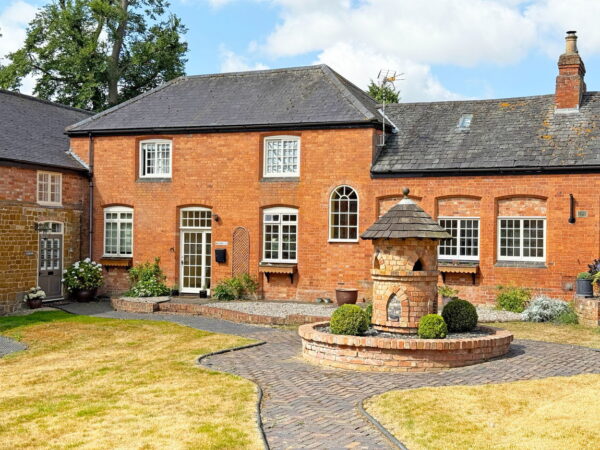The Tack Room, West Langton Hall, West Langton Road, West Langton, Market Harborough, Leicestershire, LE16 7TY