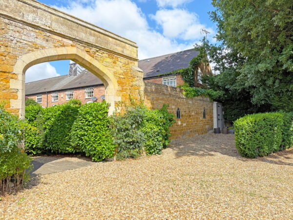 The Tack Room, West Langton Hall, West Langton Road, West Langton, Market Harborough, Leicestershire, LE16 7TY