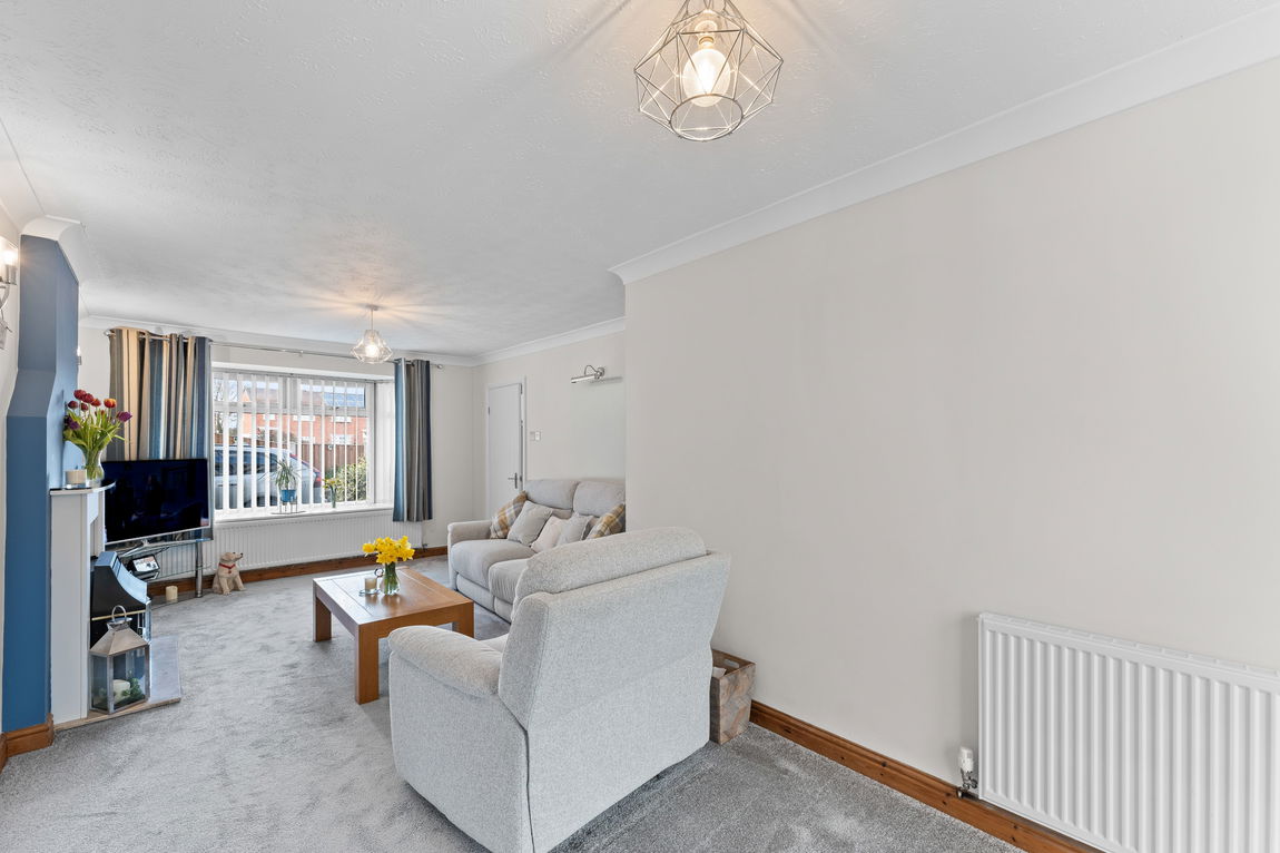 Rochester Court, Nottingham, Nottinghamshire, NG6 8WL