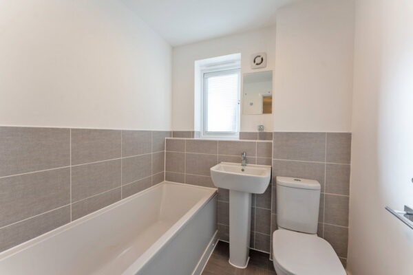 Tigers Road, Fleckney, Leicestershire, LE8 8EG