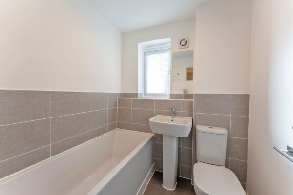 Tigers Road, Fleckney, Leicestershire, LE8 8EG