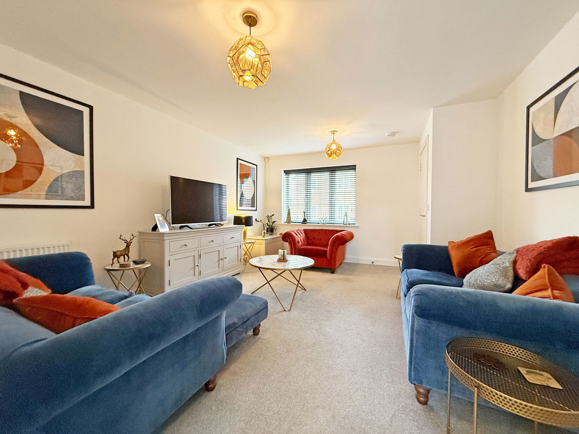 Airfield Road, Wellington Place, Market Harborough, Leicestershire, LE16 7BY