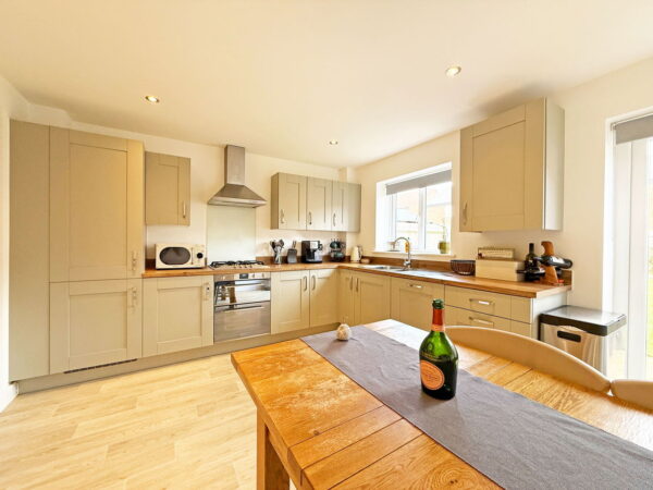 Kimble Close, Wellington Place, Market Harborough, Leicestershire, LE16 7EB