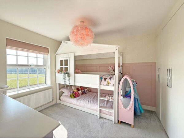 Townend Close, Husbands Bosworth, Lutterworth, Leicestershire, LE17 6RA