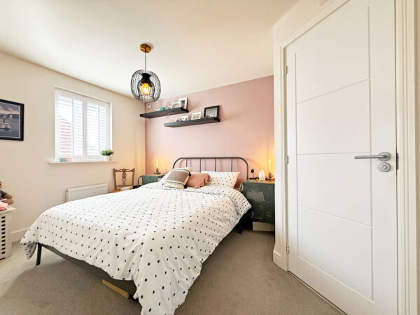 Harvest Road, Market Harborough, Leicestershire, LE16 9FN