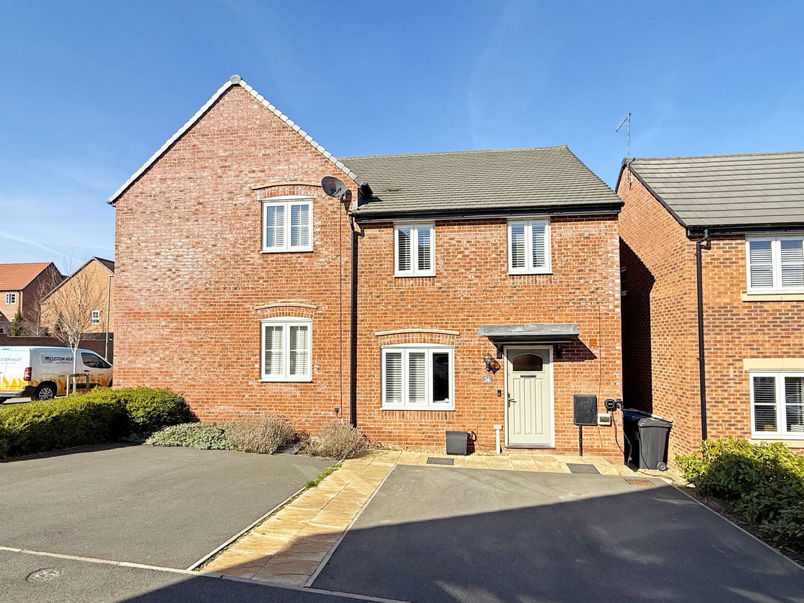 Harvest Road, Market Harborough, Leicestershire, LE16 9FN