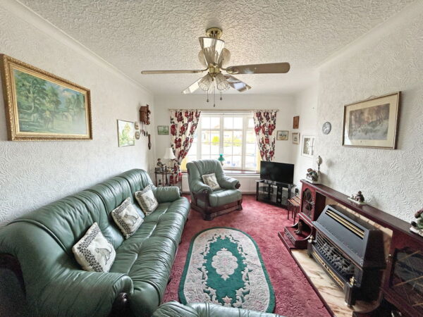 Perth Close, Skegness, Lincolnshire, PE25 2HY
