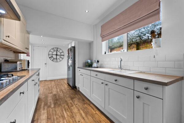 Long Meadow Hill, Lowdham, Nottingham, NG14 7DB