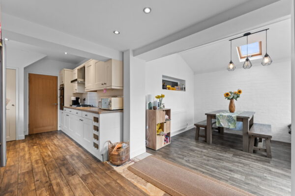 Long Meadow Hill, Lowdham, Nottingham, NG14 7DB