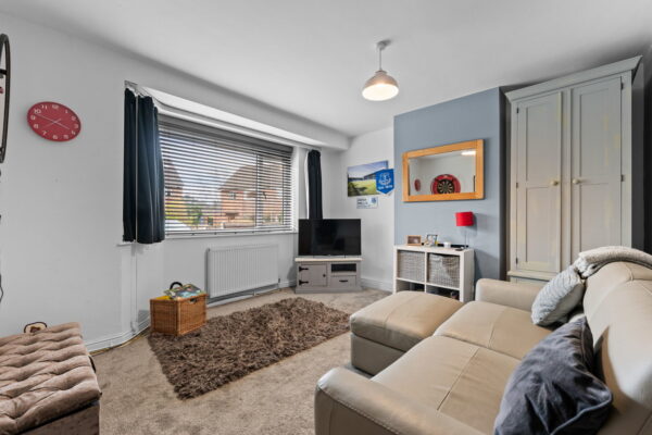 Long Meadow Hill, Lowdham, Nottingham, NG14 7DB