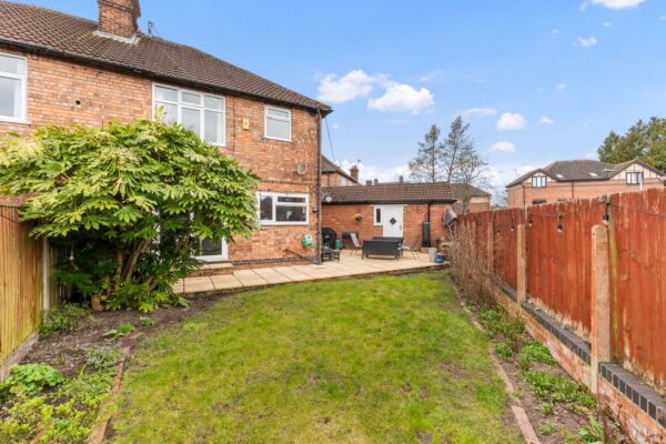 Woodland Grove, Woodthorpe, Nottingham, NG5 3FX