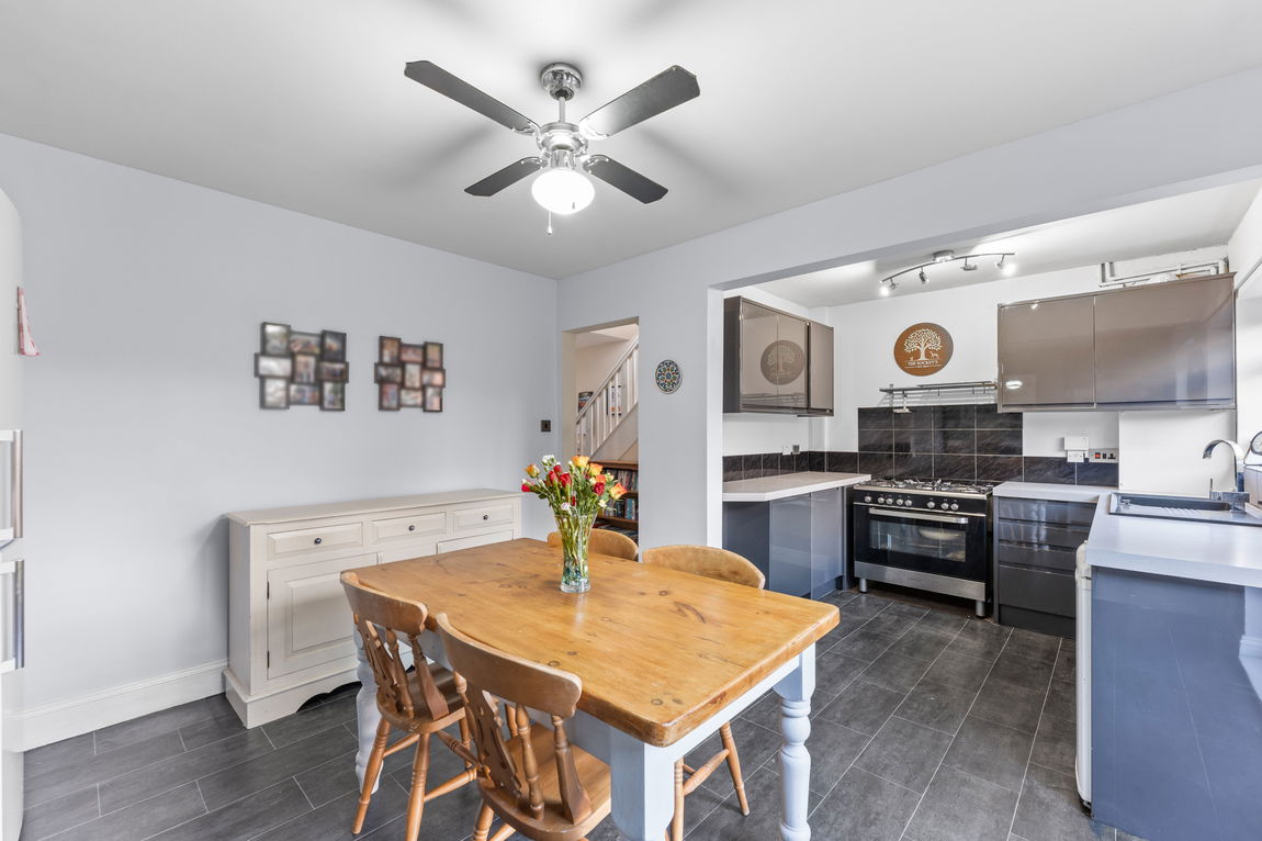 Woodland Grove, Woodthorpe, Nottingham, NG5 3FX