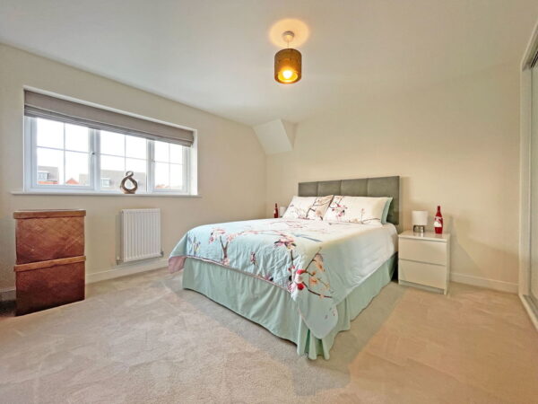 Arnold Drive, Corby, Northamptonshire, NN17 5FY