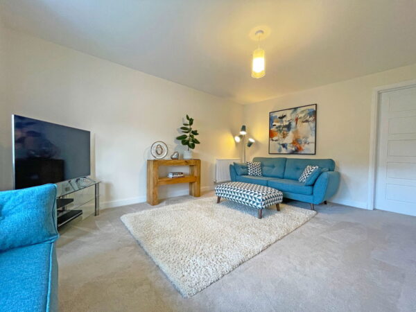 Arnold Drive, Corby, Northamptonshire, NN17 5FY