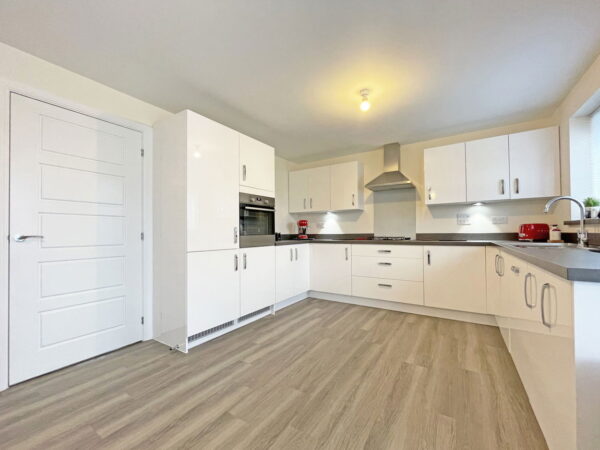 Arnold Drive, Corby, Northamptonshire, NN17 5FY