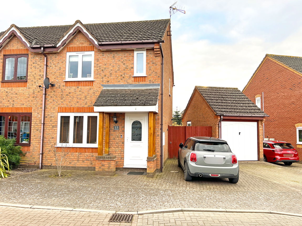 Jasmine Close, Lutterworth, LE17 4GR