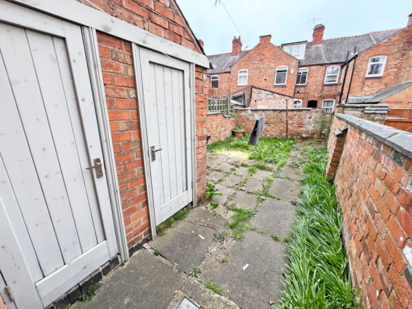Rivers Street, Leicester, LE3 5RX