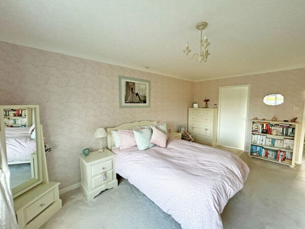 Wainfleet Road, Burgh Le Marsh, Skegness, Lincolnshire, PE24 5AH