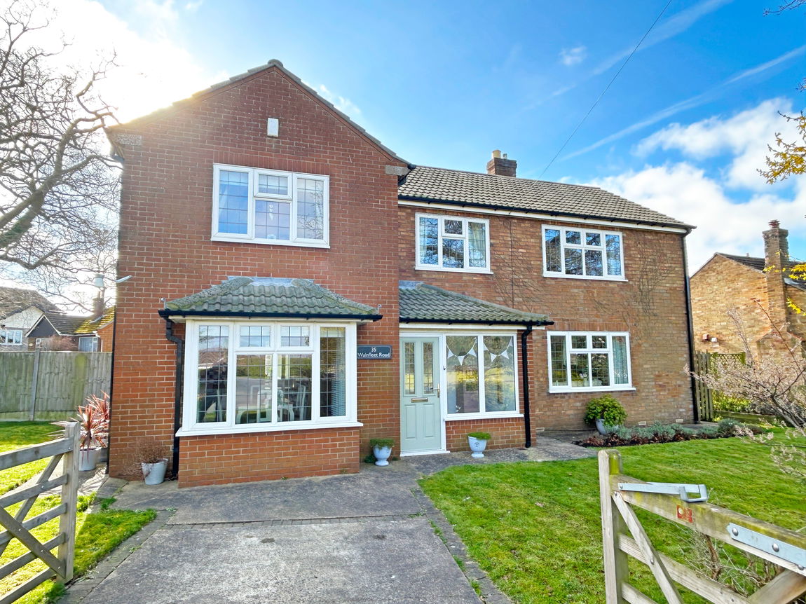 Wainfleet Road, Burgh Le Marsh, Skegness, Lincolnshire, PE24 5AH