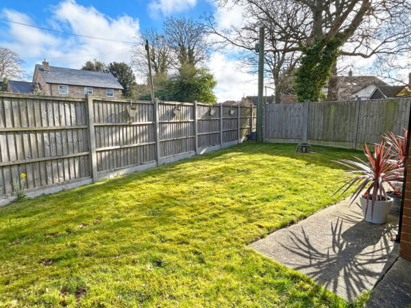 Wainfleet Road, Burgh Le Marsh, Skegness, Lincolnshire, PE24 5AH
