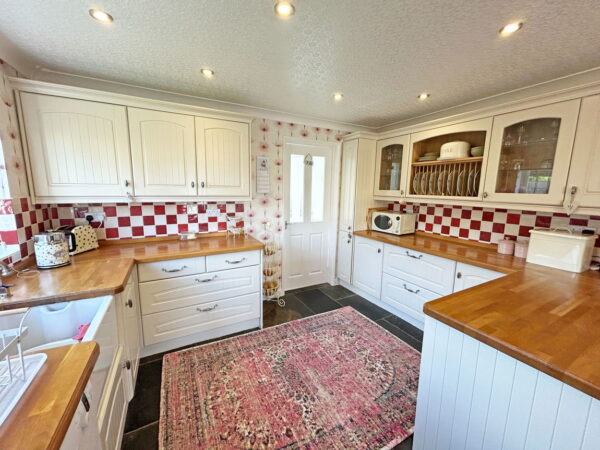 Wainfleet Road, Burgh Le Marsh, Skegness, Lincolnshire, PE24 5AH