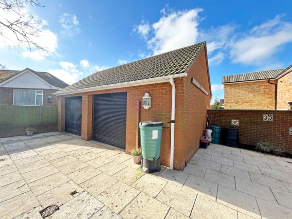 Wainfleet Road, Burgh Le Marsh, Skegness, Lincolnshire, PE24 5AH
