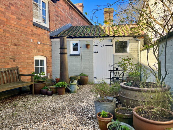 Main Street, Wymondham, Melton Mowbray, LE14 2AG