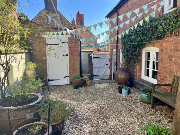 Main Street, Wymondham, Melton Mowbray, LE14 2AG