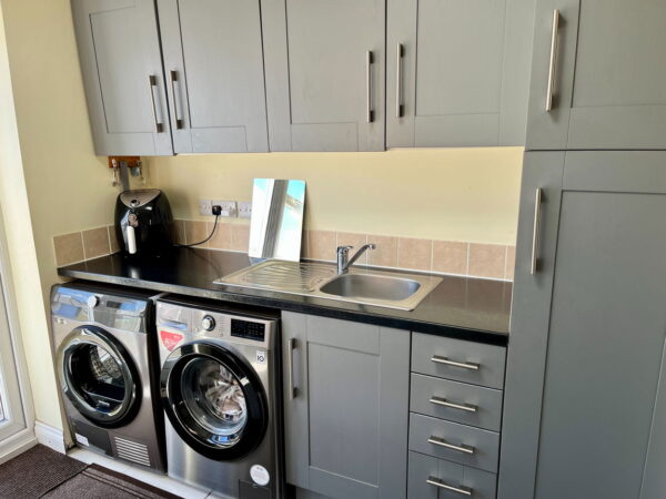 Stonehill Avenue, Birstall, Leicester, LE4 4JF